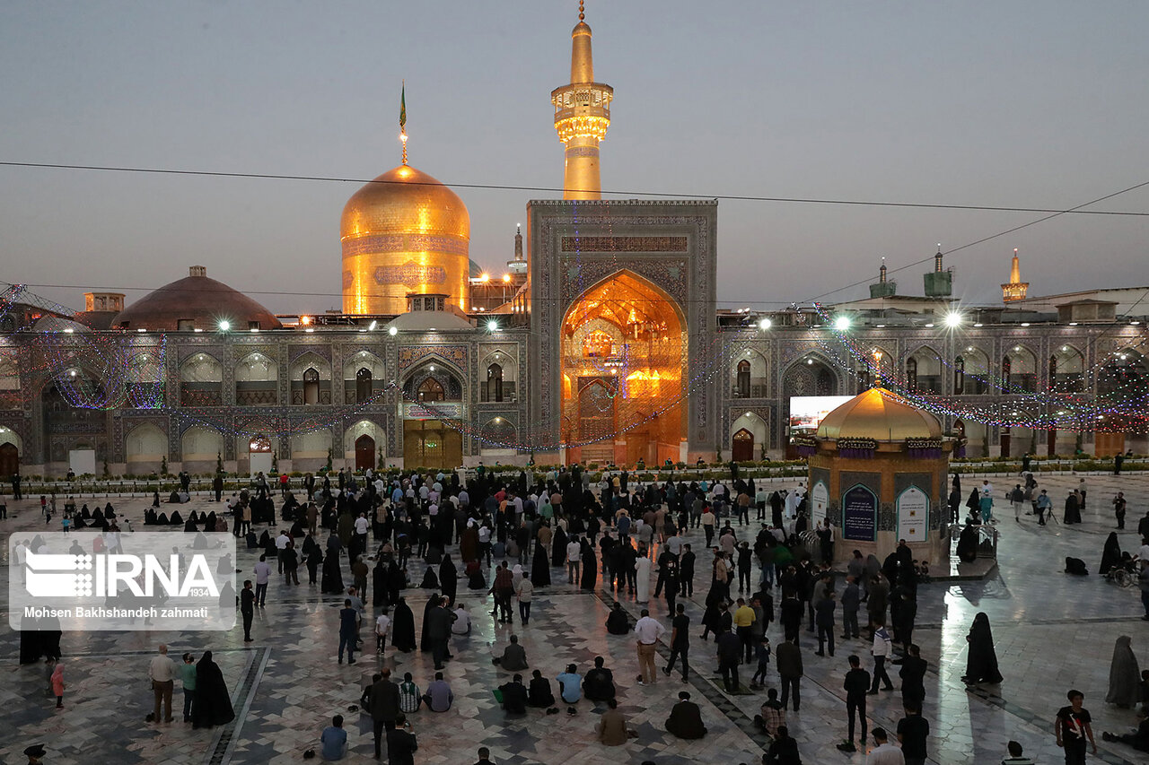 تصاویر: بازگشایی حرم مطهر رضوی&lrm;