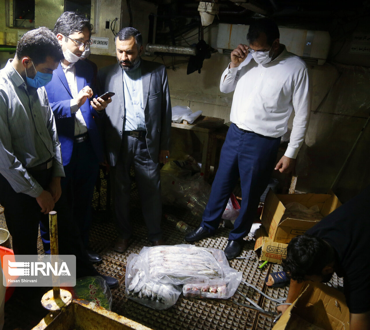 تصاویر: تصاویری از کشتی های ترال توقیف شده در دریای عمان