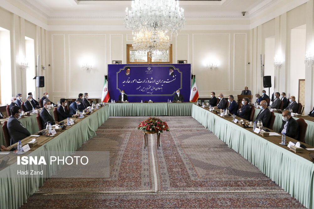 تصاویر: نشست مدیران ارشد وزارت امور خارجه با معاون اول رییس جمهوری