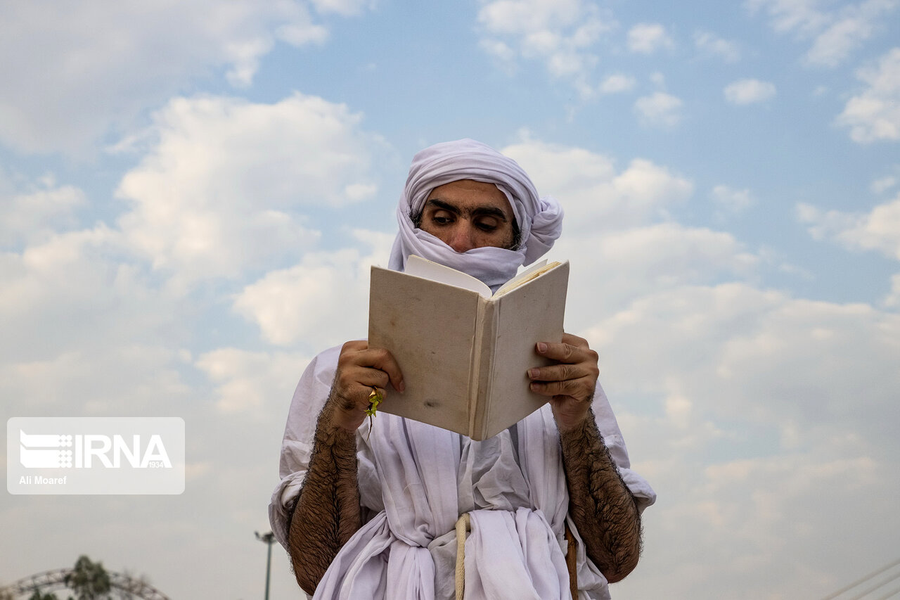 تصاویر: مراسم غسل تعمید کودکان مندایی در اهواز