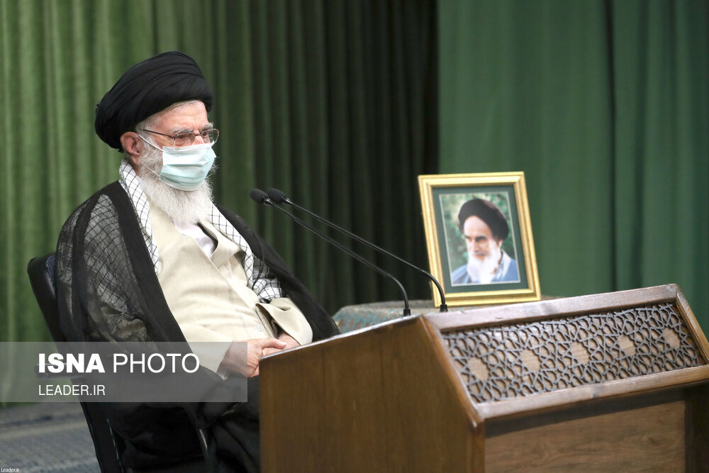 تصاویر: ارتباط تصویری نمایندگان مجلس شورای اسلامی با مقام معظم رهبری