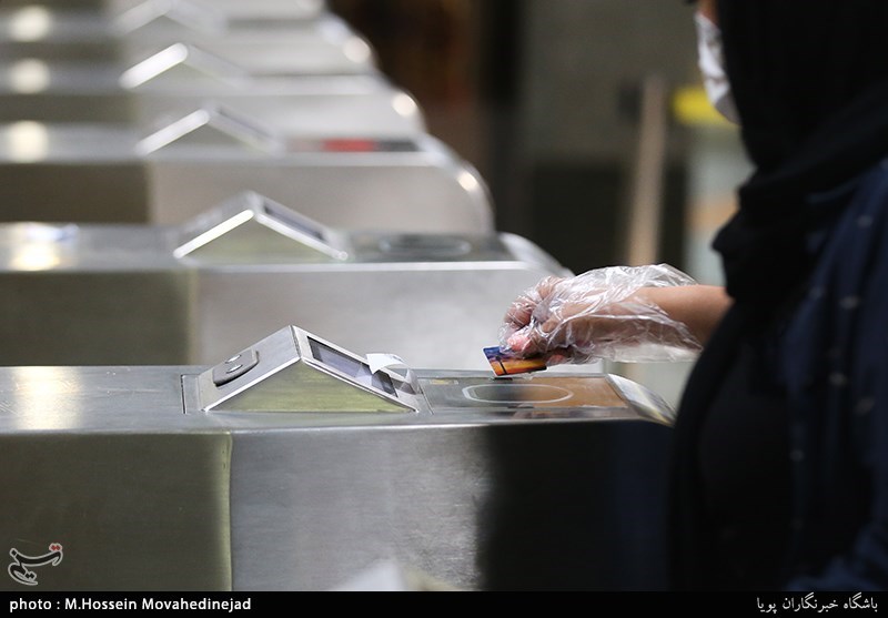 تصاویر: بدون ماسک وارد مترو نشوید