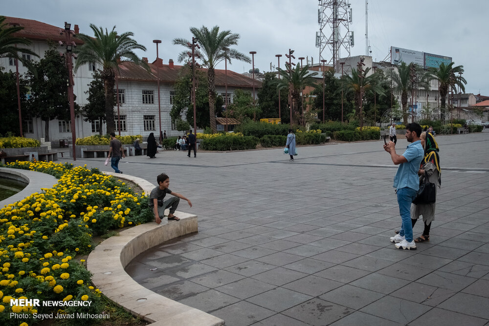 تصاویر: بارش باران تابستانی در رشت