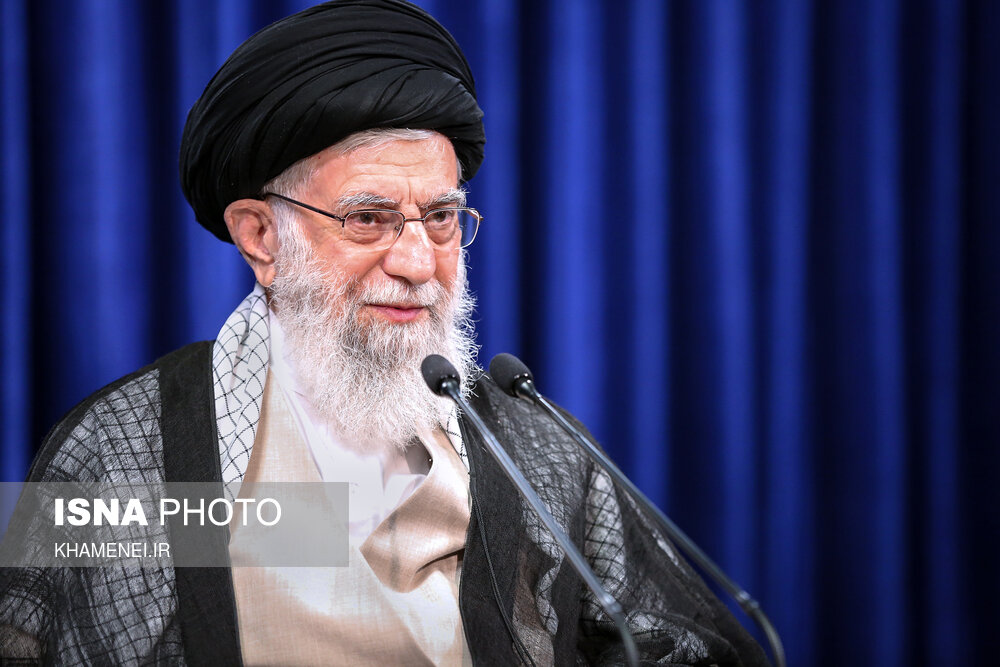 تصاویر: سخنرانی تلویزیونی مقام معظم رهبری به مناسبت عید قربان