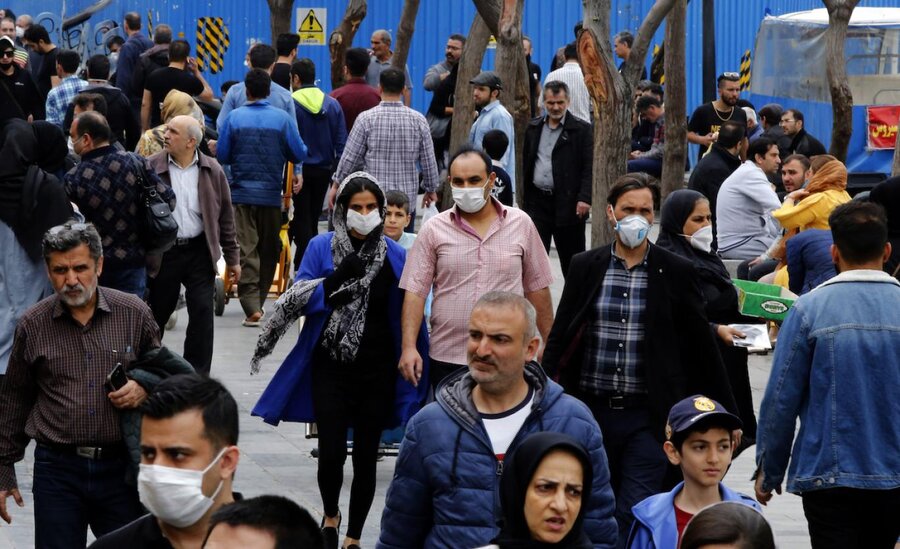 آخرین آمار کرونا در ایران، ۱۹ مرداد ۹۹: با فوت ۱۶۳ نفر دیگر، مجموع جانباختگان به ۱۸۴۲۷ نفر رسید / افزایش مبتلایان به ۳۲۶۷۱۲ نفر / ۲۵ استان همچنان در شرایط هشدار و قرمز