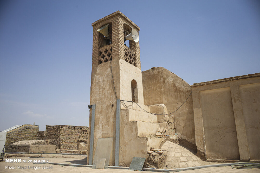 تصاویر: نماز جماعت در مسجد فُرط، قدمگاه امام رضا (ع)