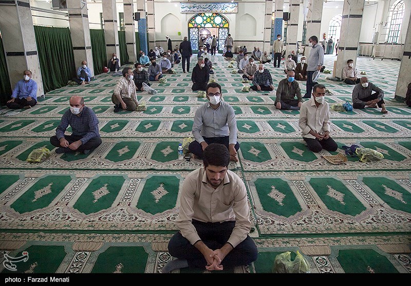 تصاویر: اقامه نماز جمعه کرمانشاه پس از پنج ماه تعطیلی