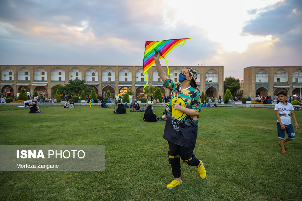 تصاویر: جریان زندگی در میدان نقش جهان