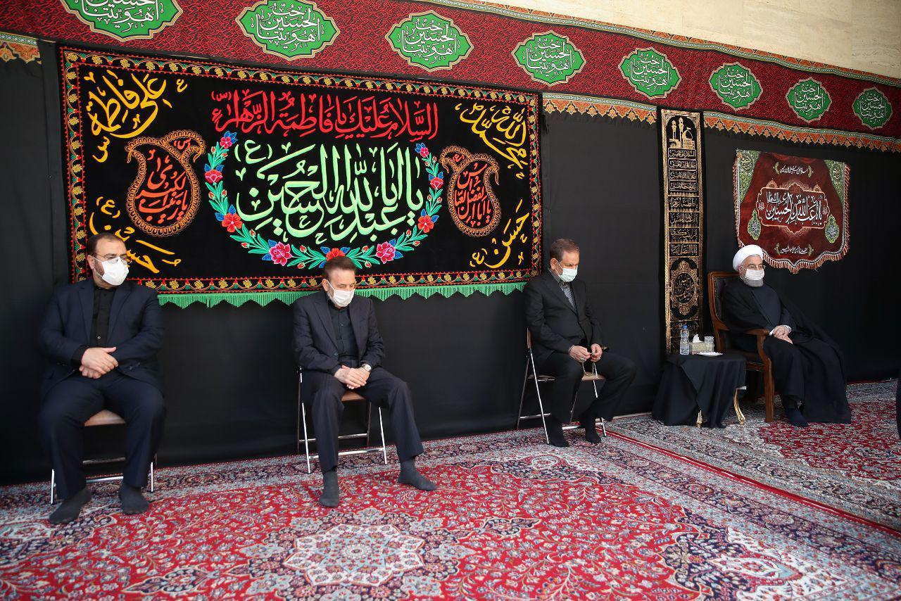 مراسم عزاداری حضرت سید الشهداء(ع) با حضور روحانی.چهارم شهریور ۹۹ + تصاویر