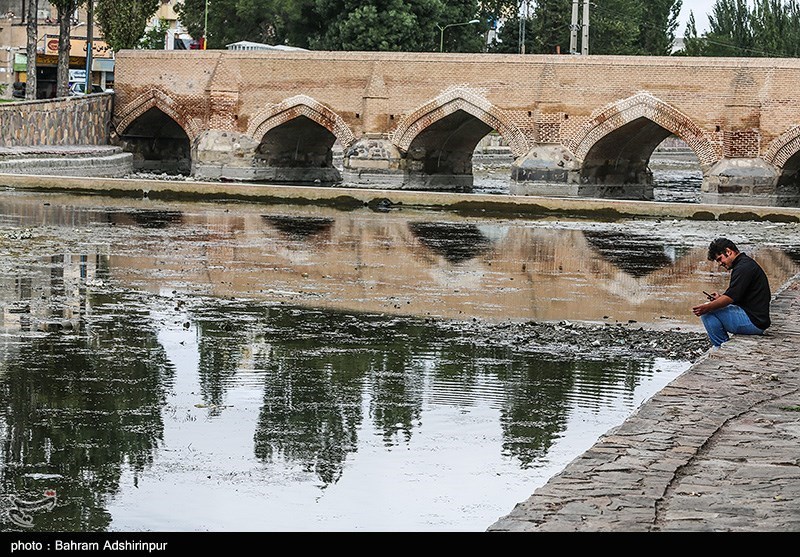 تصاویر: بحران محیط زیستی بالیخلی چای در اردبیل