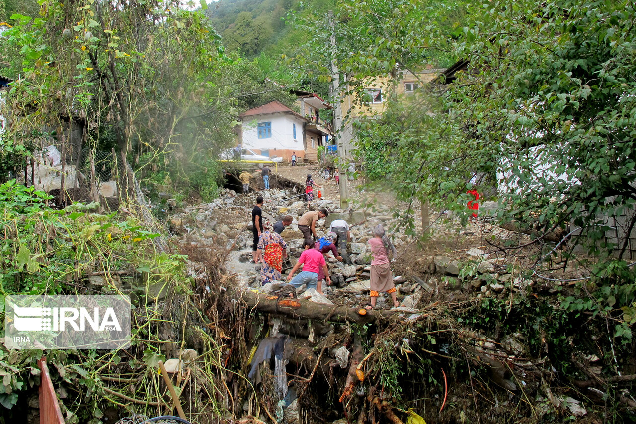 تصاویر: تخریب های سیل تالش