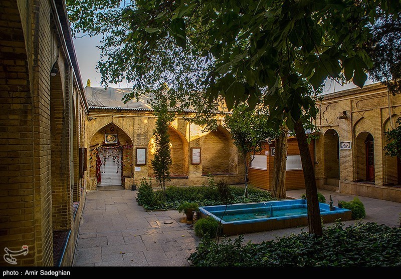 تصاویر: به مناسبت بزرگداشت حافظ