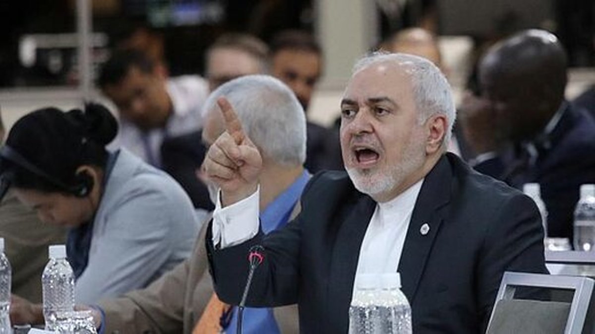 ظریف: تقریبا مطمئنیم نیروهای تروریستی در میانه درگیری‌های قره باغ حاضر بوده اند / ایران چنین چیزی را تحمل نخواهد کرد / اکنون تروریست‌ها در حاشیه مرزهای ما حضور ندارند، اما احتمال این که با فاصله از حاشیه مرزهای ما حضور داشته باشند، بالاست