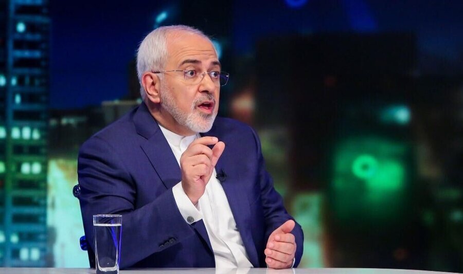 نامه دولت ترامپ به ایران در آستانه انتخابات آمریکا / ظریف: هیچ‌گاه دوباره بر سر مفاد برجام مذاکره نمی‌کنیم / می‌توانیم راهی برای تعامل مجدد پیدا کنیم اما این به معنای مذاکره دوباره نیست / ایران ترامپ و بایدن را به یکدیگر ترجیح نمی‌دهد؛ شاید اظهارات بایدن امیدوارکننده‌تر باشد، اما باید صبر کنیم تا ببینیم چه پیش می‌آید