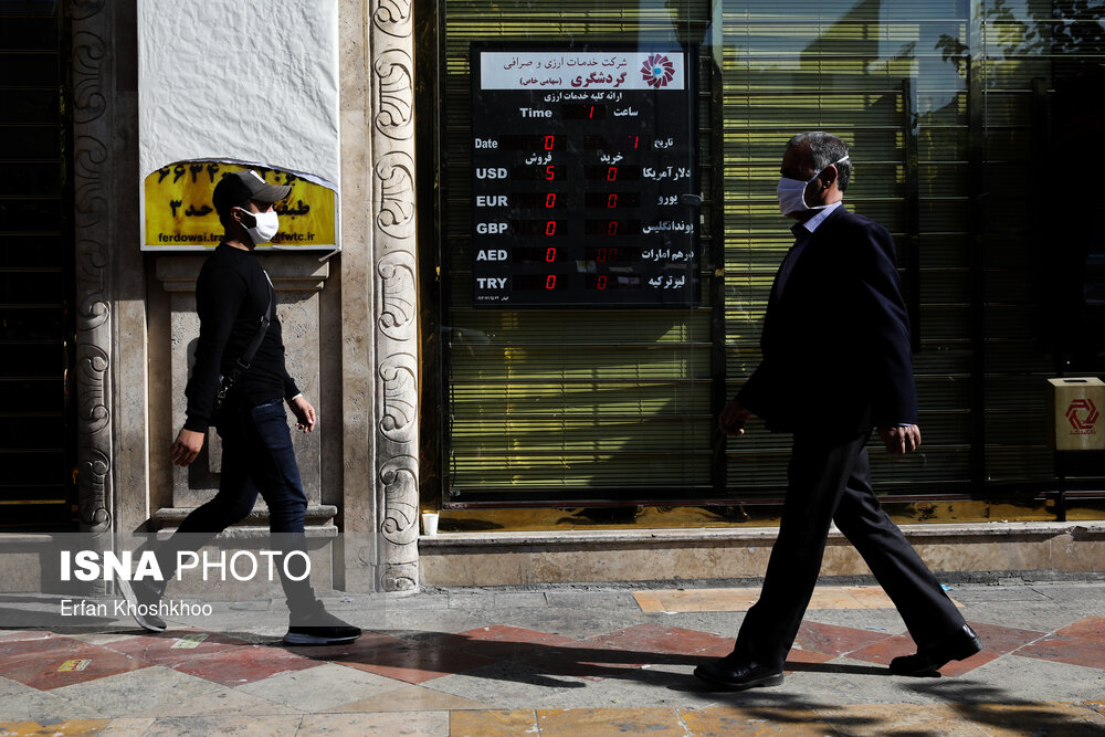 تصاویر: وضعیت صرافی&zwnj;های میدان فردوسی - پنجشنبه ۱۵ آبان