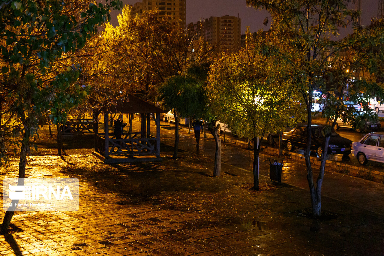 تصاویر: بارش باران پاییزی در تبریز