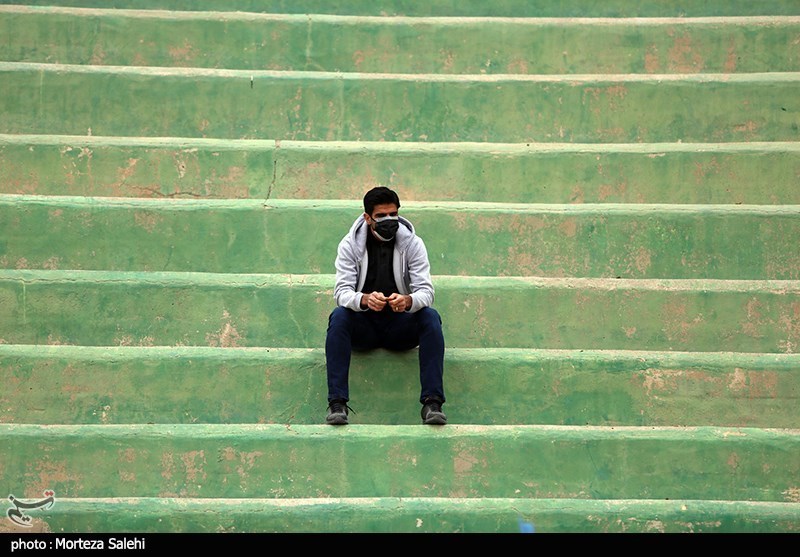 تصاویر: مراسم وداع با پیکر محمود یاوری در اصفهان