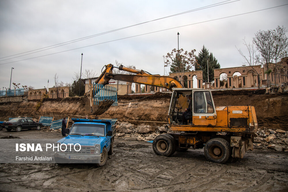 تصاویر: ریزش دیوار آرامستان بهشت محمدی سنندج