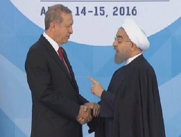 ماجرا، فقط شعری که اردوغان خواند نبود؛ از آستانه تا باکو، ترکیه و ایران هم اختلاف دارند هم ائتلاف ماجرا، فقط شعری که اردوغان خواند نبود؛ از آستانه تا باکو، ترکیه و ایران هم اختلاف دارند هم ائتلاف