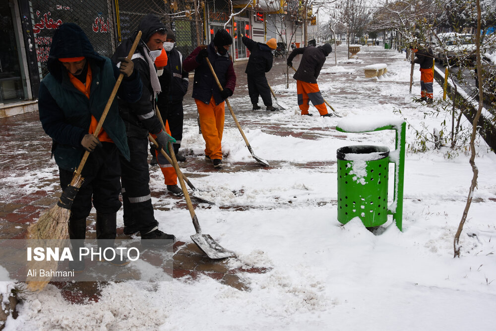 تصاویر: بارش اولین برف پاییزی در مشهد