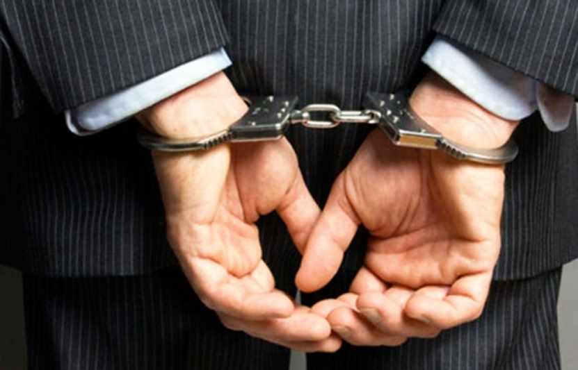 بازداشت و احضار ۱۷ تن در شهرداری قرچک / کشف ۱۲۰ مورد جعل سند بازداشت و احضار ۱۷ تن در شهرداری قرچک / کشف ۱۲۰ مورد جعل سند