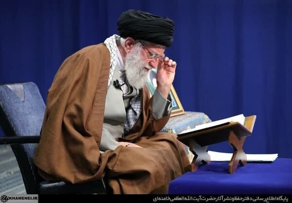 محفل انس با قرآن کریم امروز با حضور رهبر معظم انقلاب برگزار میشود محفل انس با قرآن کریم امروز با حضور رهبر معظم انقلاب برگزار میشود