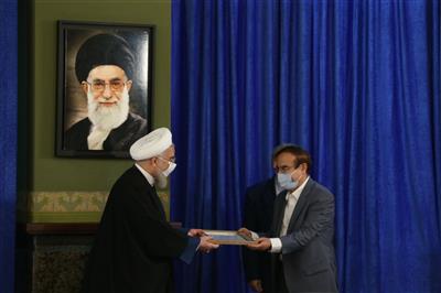 ماموریت اصلی بیمه مركزی رفع موانع خدمات رسانی است ماموریت اصلی بیمه مركزی رفع موانع خدمات رسانی است