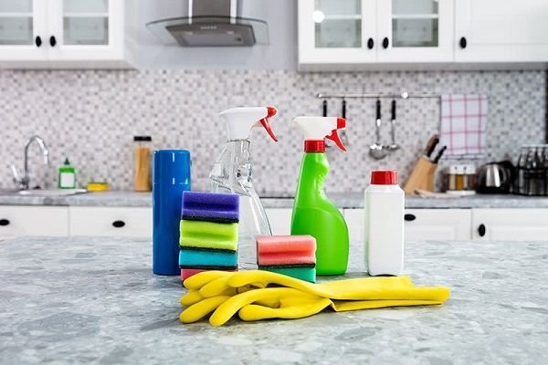 راهنمای تمیز کردن شیرآلات و گاز رومیزی راهنمای تمیز کردن شیرآلات و گاز رومیزی