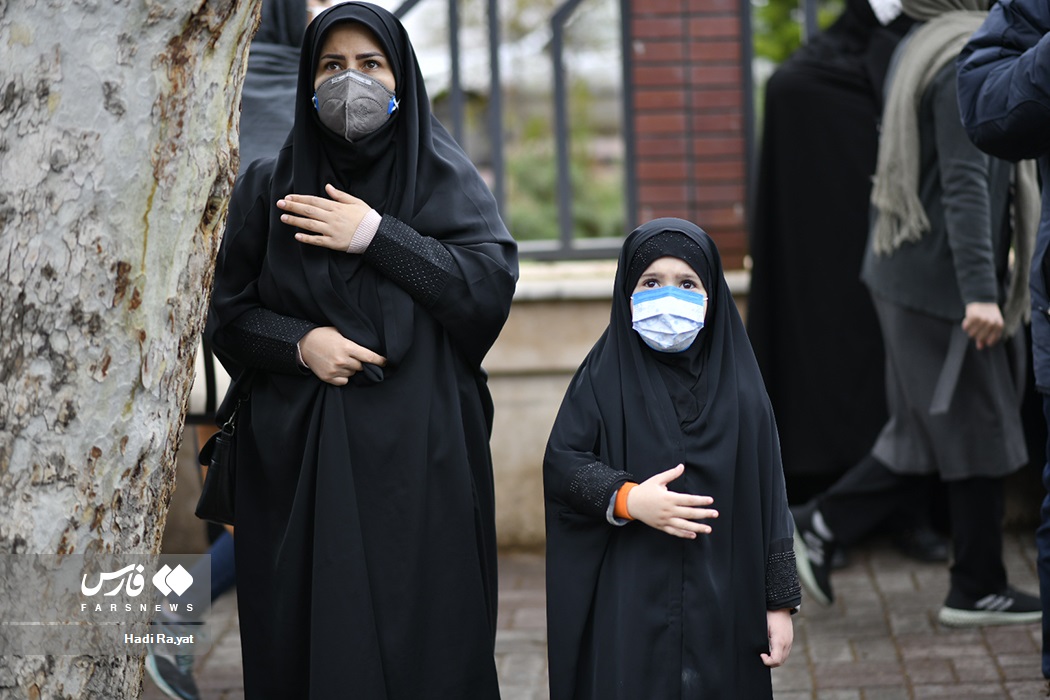 تصایر: آئین تشییع پیکر &laquo;آیت الله علوی گرگانی&raquo;