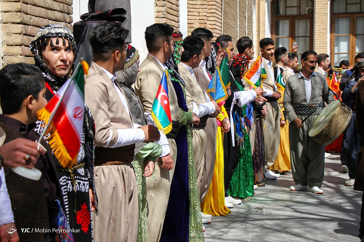 تصاویر: برگزاری جشن جهانی نوروز - سنندج