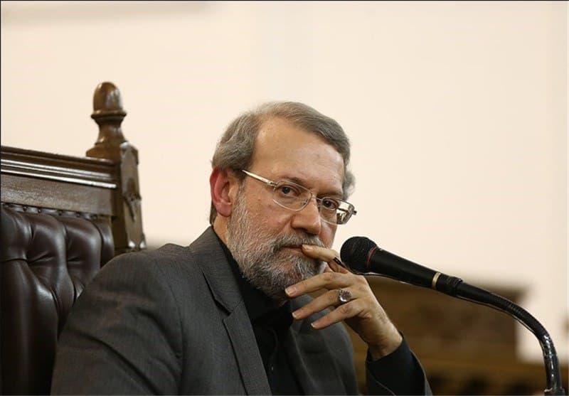 لاریجانی: شنیده&zwnj;ام عده&zwnj;ای به دنبال حذف پخش زندۀ مناظرات هستند؛ این بدعت ها با ادعای مشارکت حداکثری نمی خواند