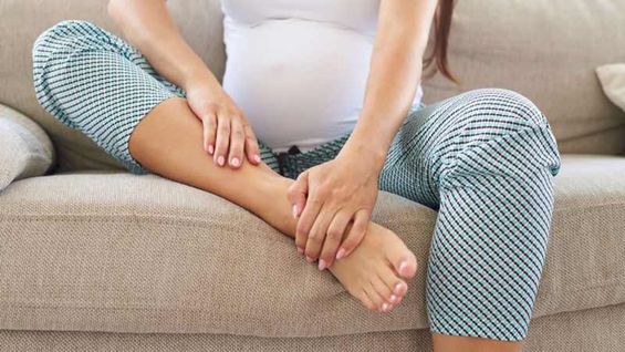 علت درد ساق پا هنگام خواب چیست؟