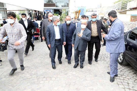 بازدید رئیس کل بانک مرکزی از طرح واکسیناسیون کارکنان شبکه بانکی با عاملیت بیمارستان بانک ملی ایران بازدید رئیس کل بانک مرکزی از طرح واکسیناسیون کارکنان شبکه بانکی با عاملیت بیمارستان بانک ملی ایران