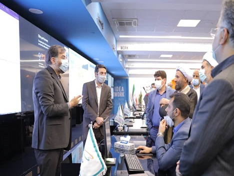 بازدید جمعی از نمایندگان مجلس از مرکز مانیتورینگ پلتفرمهای دیجیتال همراه اول بازدید جمعی از نمایندگان مجلس از مرکز مانیتورینگ پلتفرمهای دیجیتال همراه اول