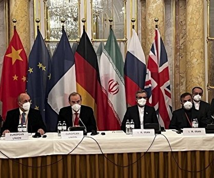 آینده سانتریفیوژهای پیشرفته، مهمترین اختلاف محتوایی ایران و آمریکا در وین است؛ این موضوع میتواند باعث شکست یا موفقیت مذاکرات شود آینده سانتریفیوژهای پیشرفته، مهمترین اختلاف محتوایی ایران و آمریکا در وین است؛ این موضوع میتواند باعث شکست یا موفقیت مذاکرات شود