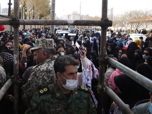 سیاهنماییِ زنانه در استادیوم سیاهنماییِ زنانه در استادیوم