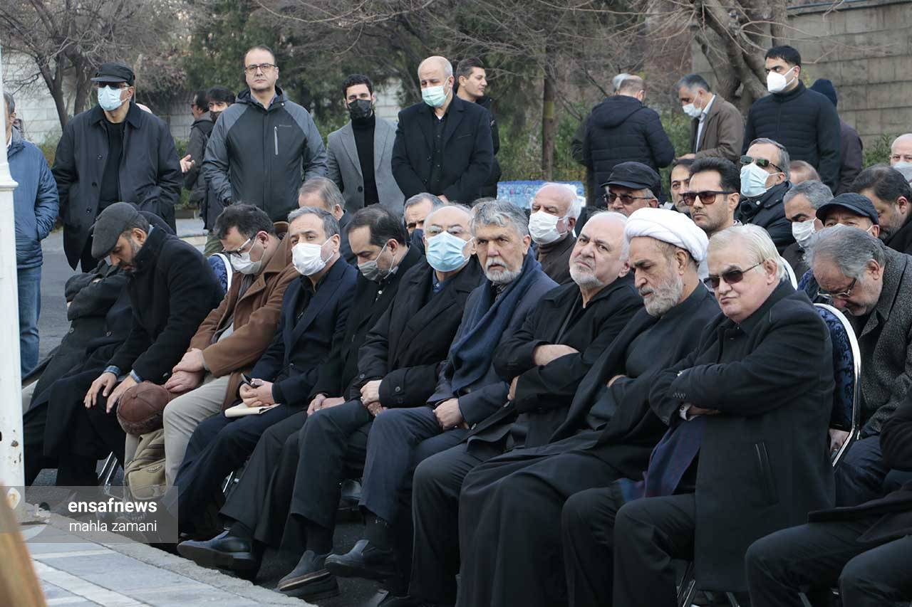 تصاویر: بدرقه مرحوم شبان شهیدی مودب از روزنامه اطلاعات