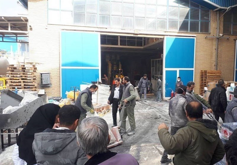 انفجار کارخانه رنگسازی در آذرشهر با ۴۷ مصدوم انفجار کارخانه رنگسازی در آذرشهر با ۴۷ مصدوم