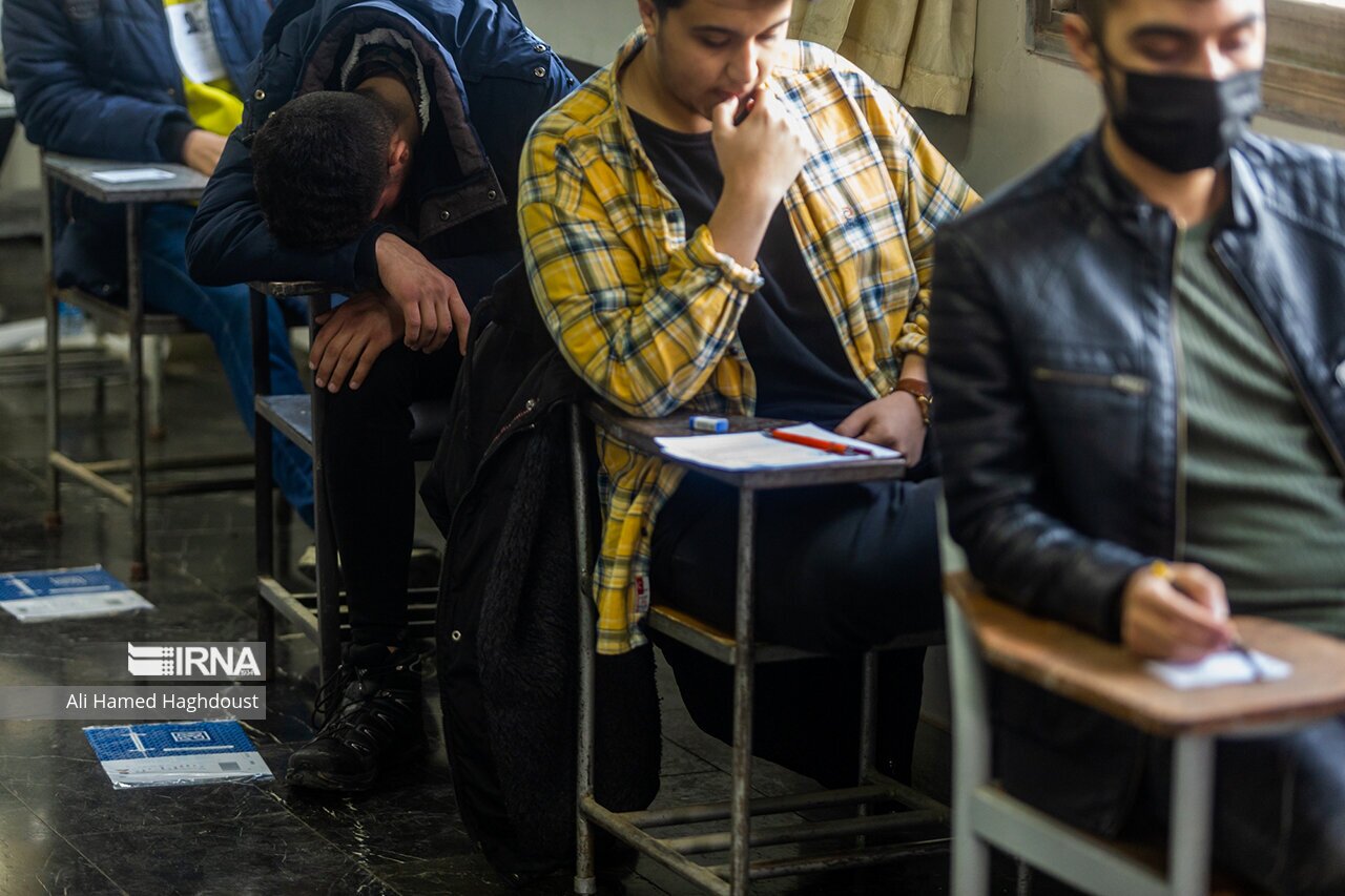 تصاویر: دومین روز آزمون سراسری ۱۴۰۲