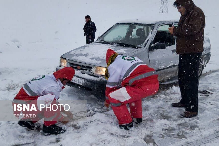 تصاویر: بارش سنگین برف در کوهرنگ چهارمحال و بختیاری
