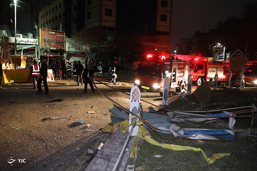 تصاویر: حادثه انفجار لوله گاز در مشهد