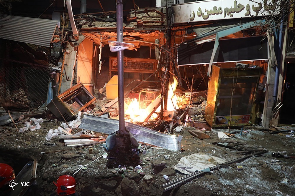 تصاویر: حادثه انفجار لوله گاز در مشهد