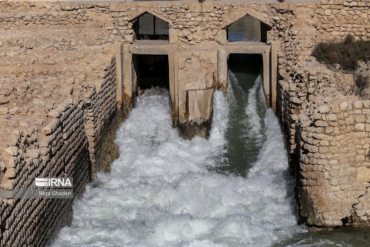 تصاویر: رسیدن آب به دریاچه بختگان