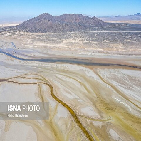 تصاویر: گاوخونی همچنان تشنه است!