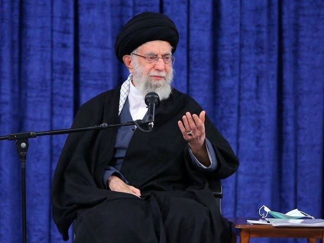 رهبر انقلاب: موضوع مسمومیت دانشآموزان یک جنایت بزرگ و غیر قابل اغماض است / بلاشک کسانی در این کار دست دارند / عوامل این جنایت باید به اشد مجازات محکوم شوند؛ در مورد این افراد هیچ عفوی نخواهد بود / مجازات این افراد باید موجب عبرت شود رهبر انقلاب: موضوع مسمومیت دانشآموزان یک جنایت بزرگ و غیر قابل اغماض است / بلاشک کسانی در این کار دست دارند / عوامل این جنایت باید به اشد مجازات محکوم شوند؛ در مورد این افراد هیچ عفوی نخواهد بود / مجازات این افراد باید موجب عبرت شود