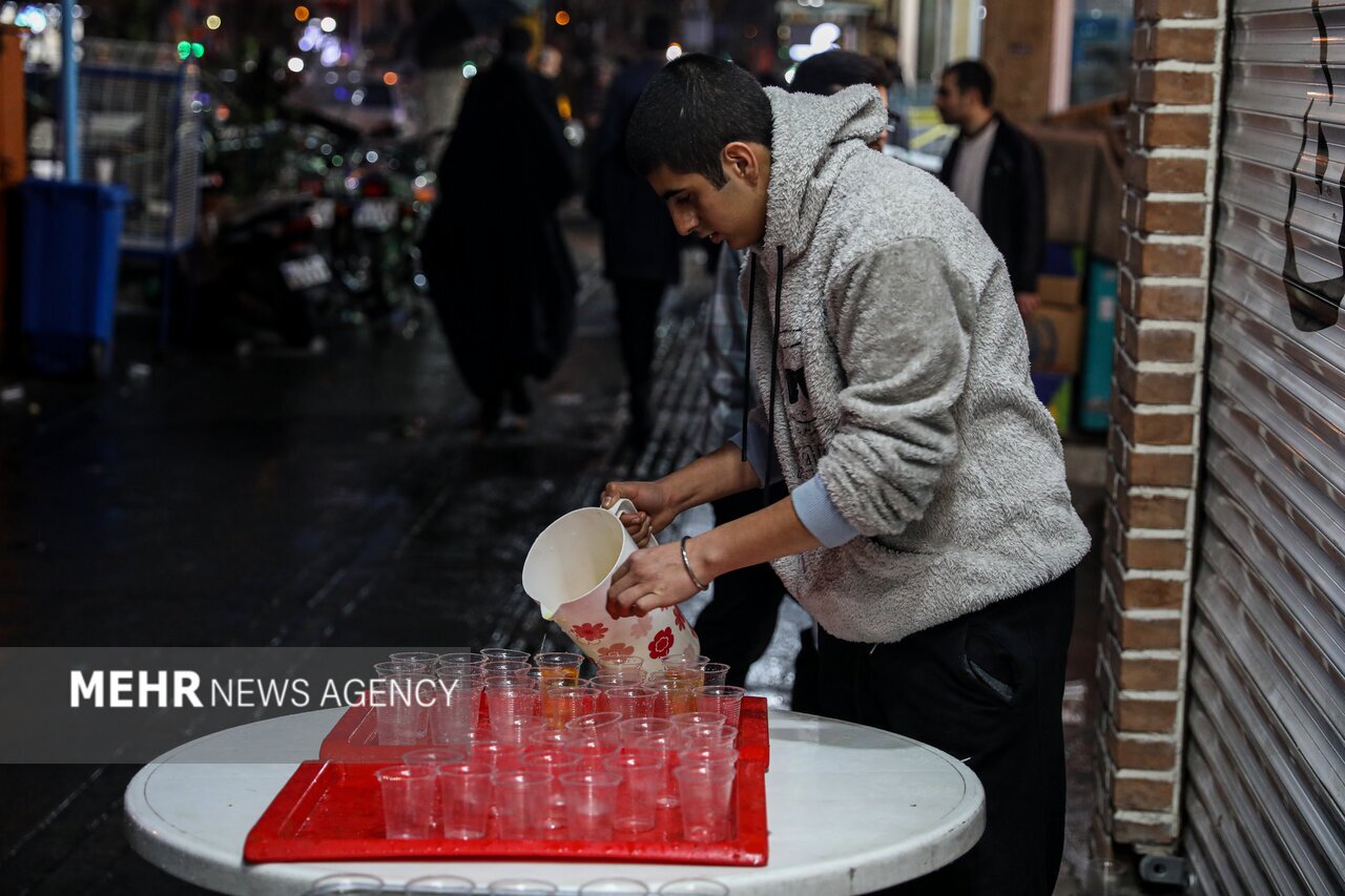 تصاویر: جشن نیمه شعبان در محل‌های تهران