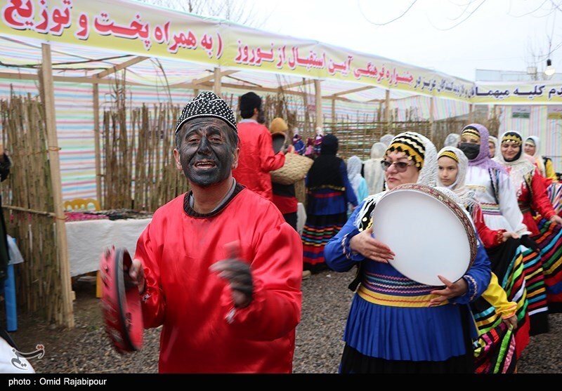 تصاویر: آئین استقبال از نوروز در آستانه اشرفیه