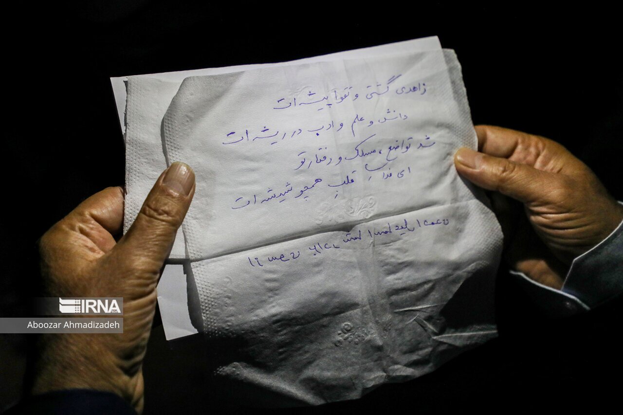 تصاویر: انتقال مصدومان سانحه سقوط بالگرد به کرمان