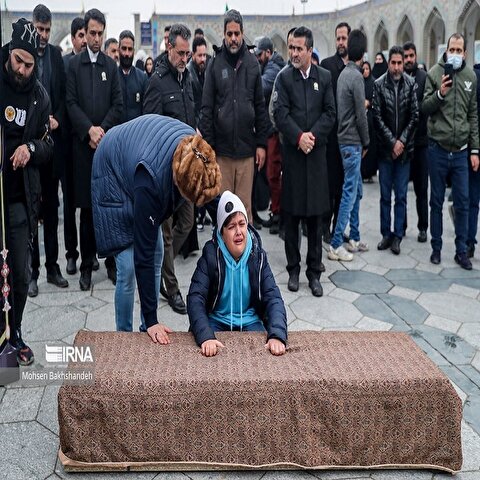 تصاویر: تشییع پیکر شهرام عبدلی در مشهد