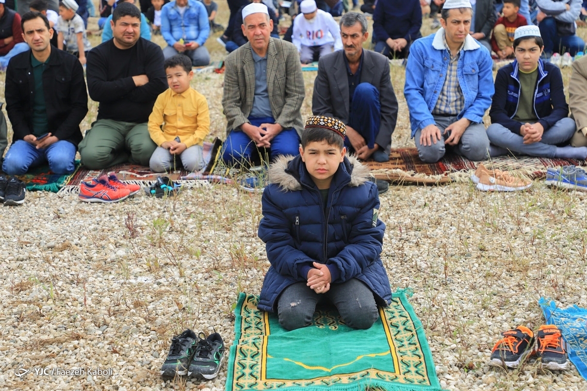 تصاویر: حضور فرشتگان در نماز عید فطر